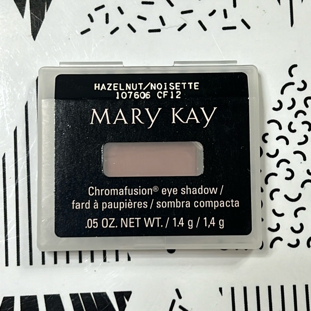 Mary Kay Hazelnut Chromafusion Eye Shadow